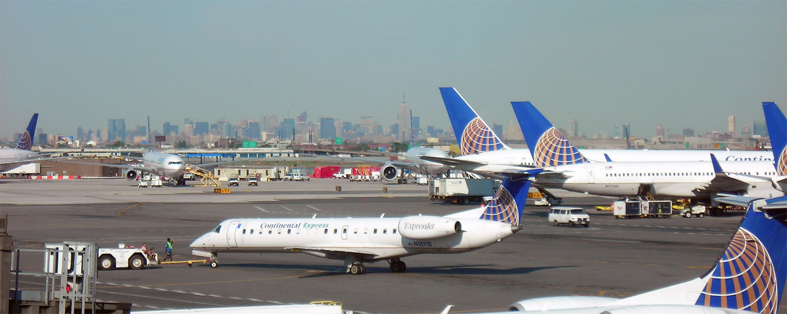Taxi Cab Limo service from Princeton NJ to/from Newark Airport (EWR)